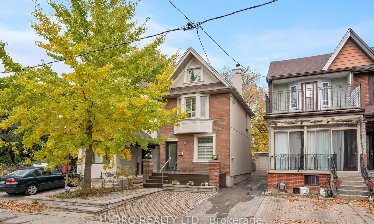 Detached 4 bedroom 4 bathroom at 53 Ferrier Ave in Toronto - MLS# E10409758
