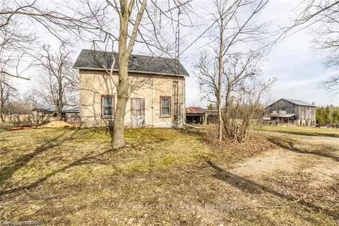 Detached 3 bedroom 1 bathroom at 11678 REGIONAL ROAD 25 Rd in Halton Hills - MLS# W10403271