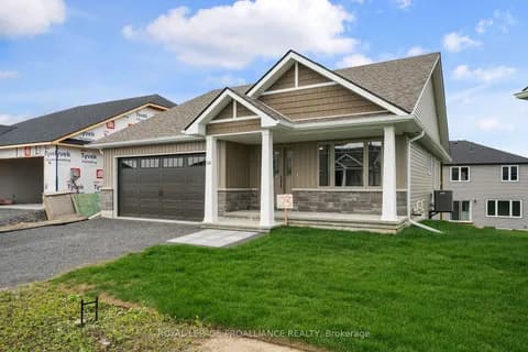 Detached 2 bedroom 2 bathroom at 68 Stirling Cres in Prince Edward County - MLS# X7377500