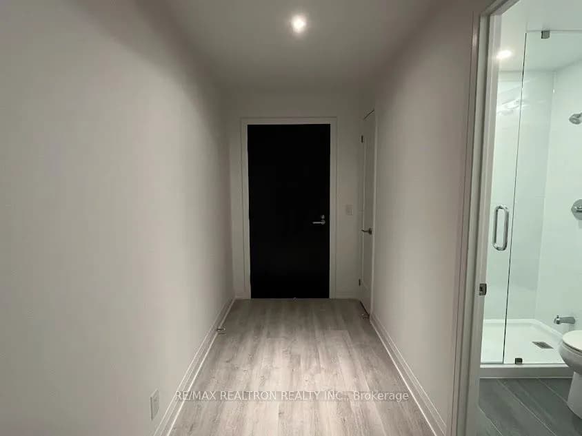 Condo Apartment 1 bedroom 1 bathroom at 65 Broadway Avenue in Toronto - MLS# C12605624