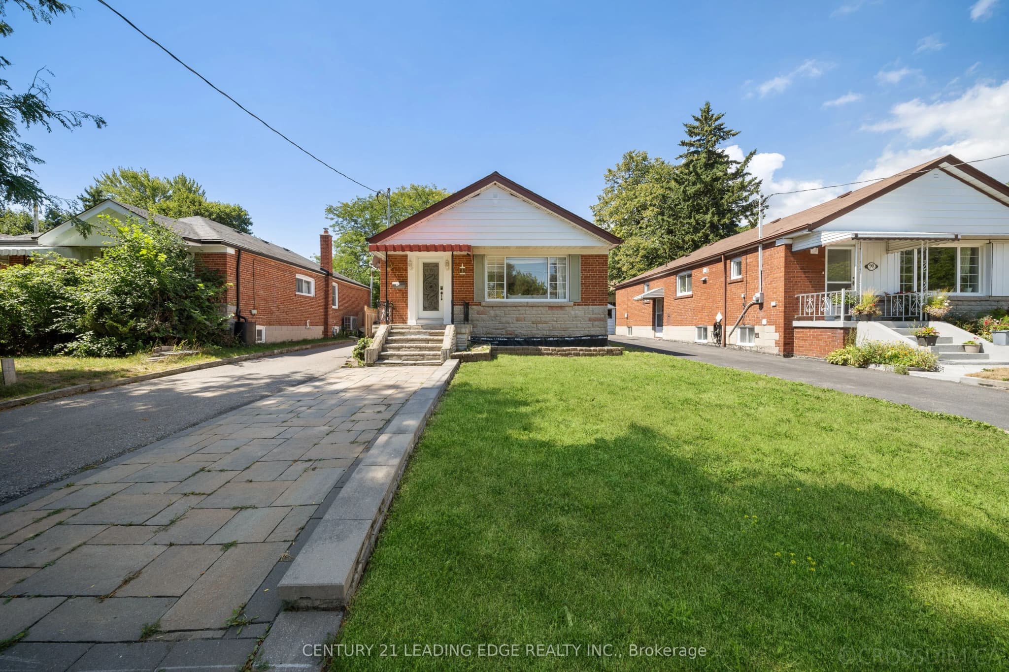 Detached 6 bedroom 4 bathroom at 88 Canlish Road in Toronto - MLS# E12361155