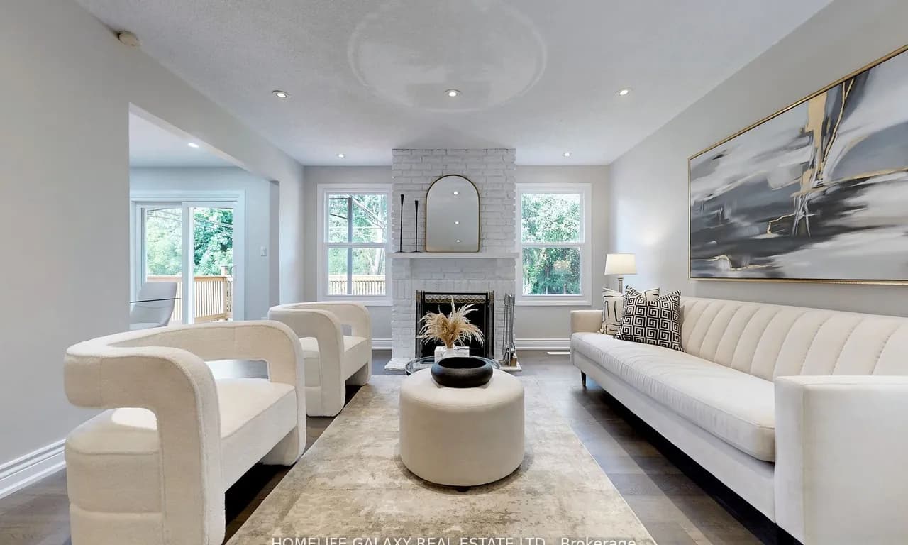 Detached 3 bedroom 2 bathroom at 35 Blacktoft Dr in Toronto - MLS# E9345557