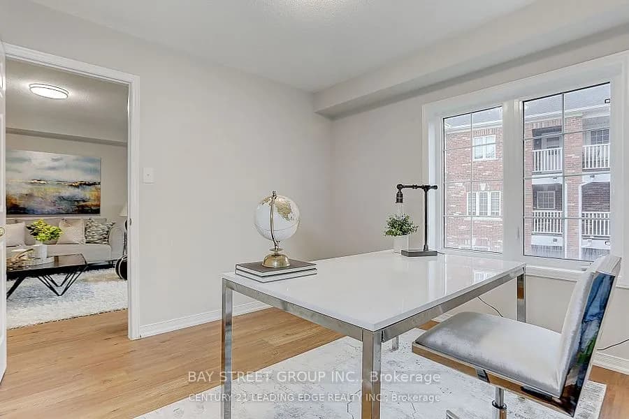 Att/Row/Townhouse 4 bedroom 1 bathroom at 73 EASTERN SKIES Way in Markham - MLS# N12509076