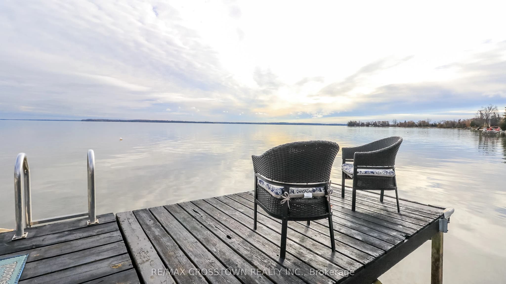 Detached 4 bedroom 4 bathroom at 2325 Crystal Beach Road in Innisfil - MLS# N12559756