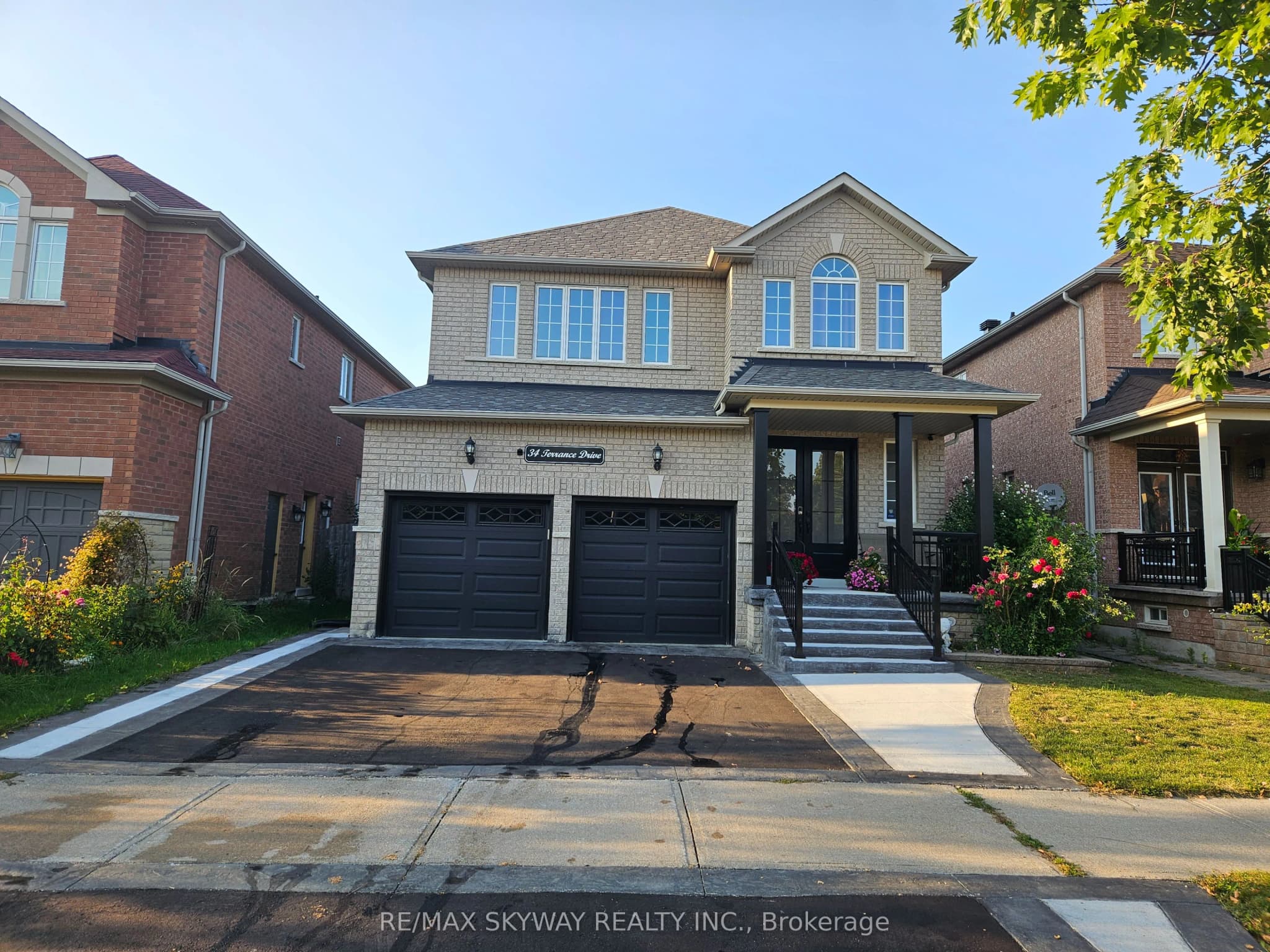 Detached 4 bedroom 3 bathroom at 34 Terrance Drive in Markham - MLS# N12582516