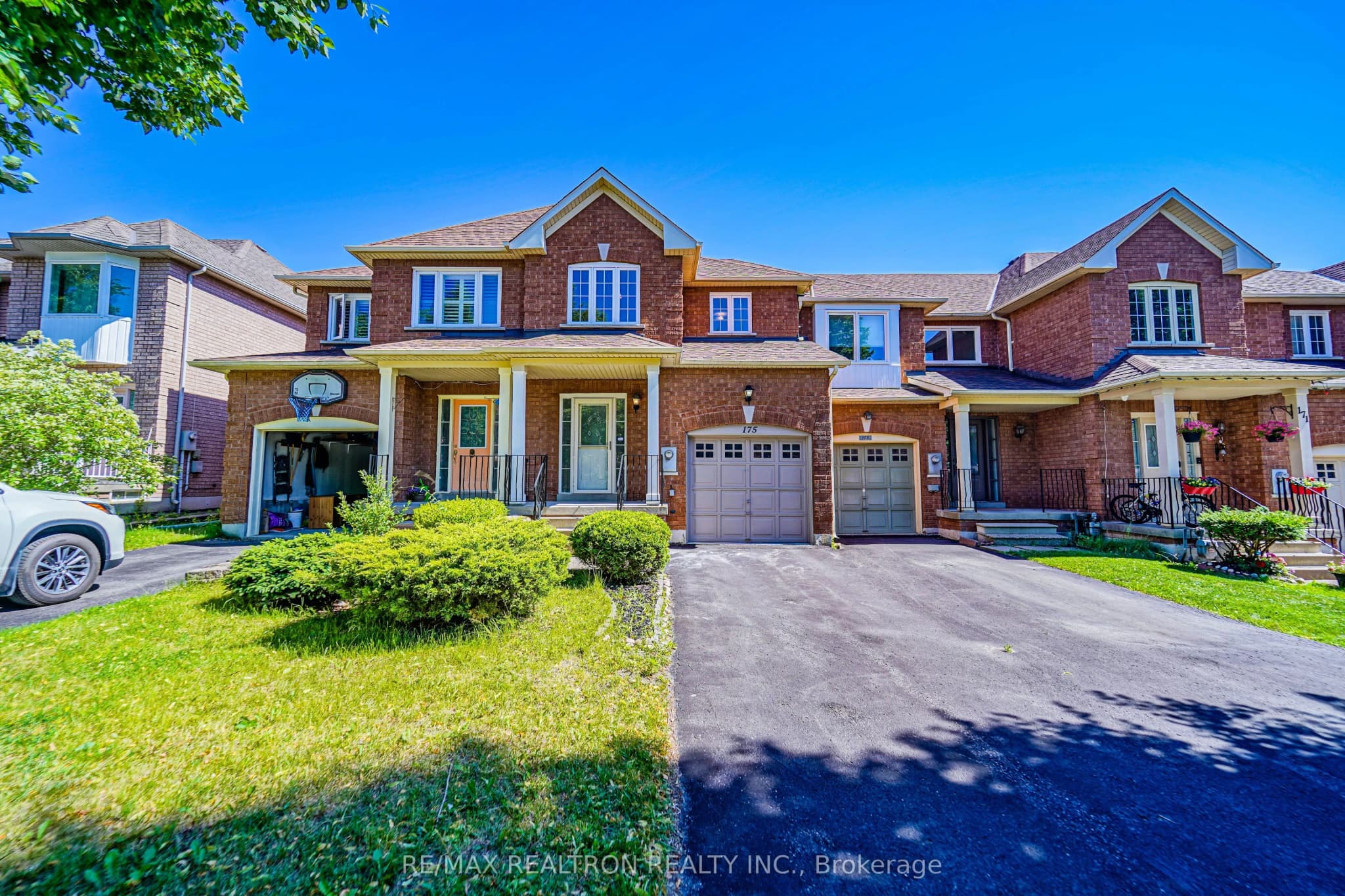Att/Row/Townhouse 4 bedroom 4 bathroom at 175 Trail Ridge Lane in Markham - MLS# N12588660