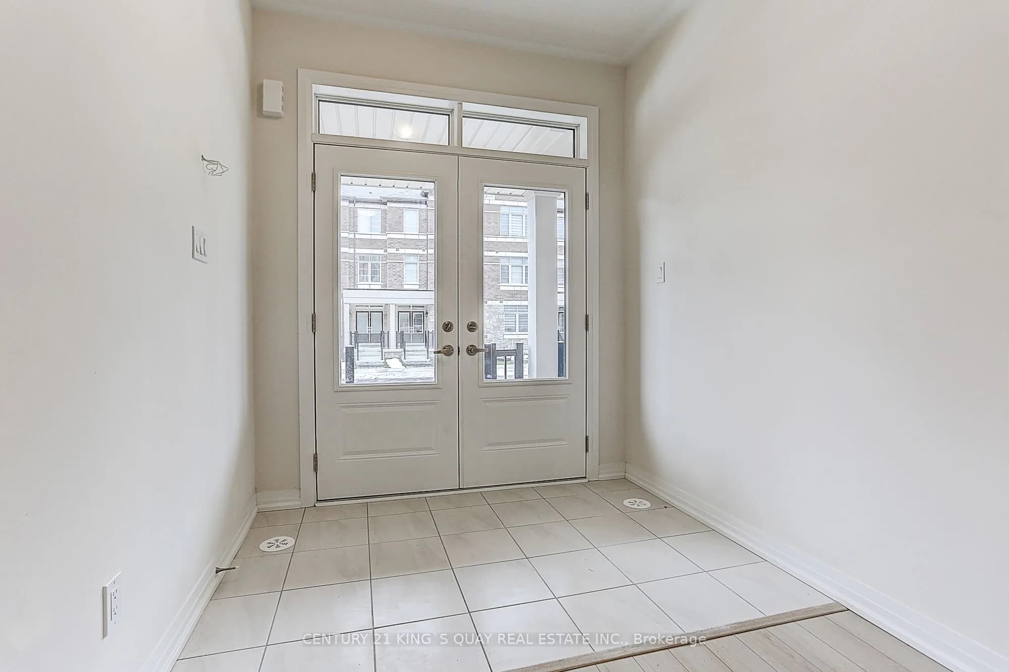 Att/Row/Townhouse 4 bedroom 4 bathroom at 27 Floyd Ford Way in Markham - MLS# N12592058