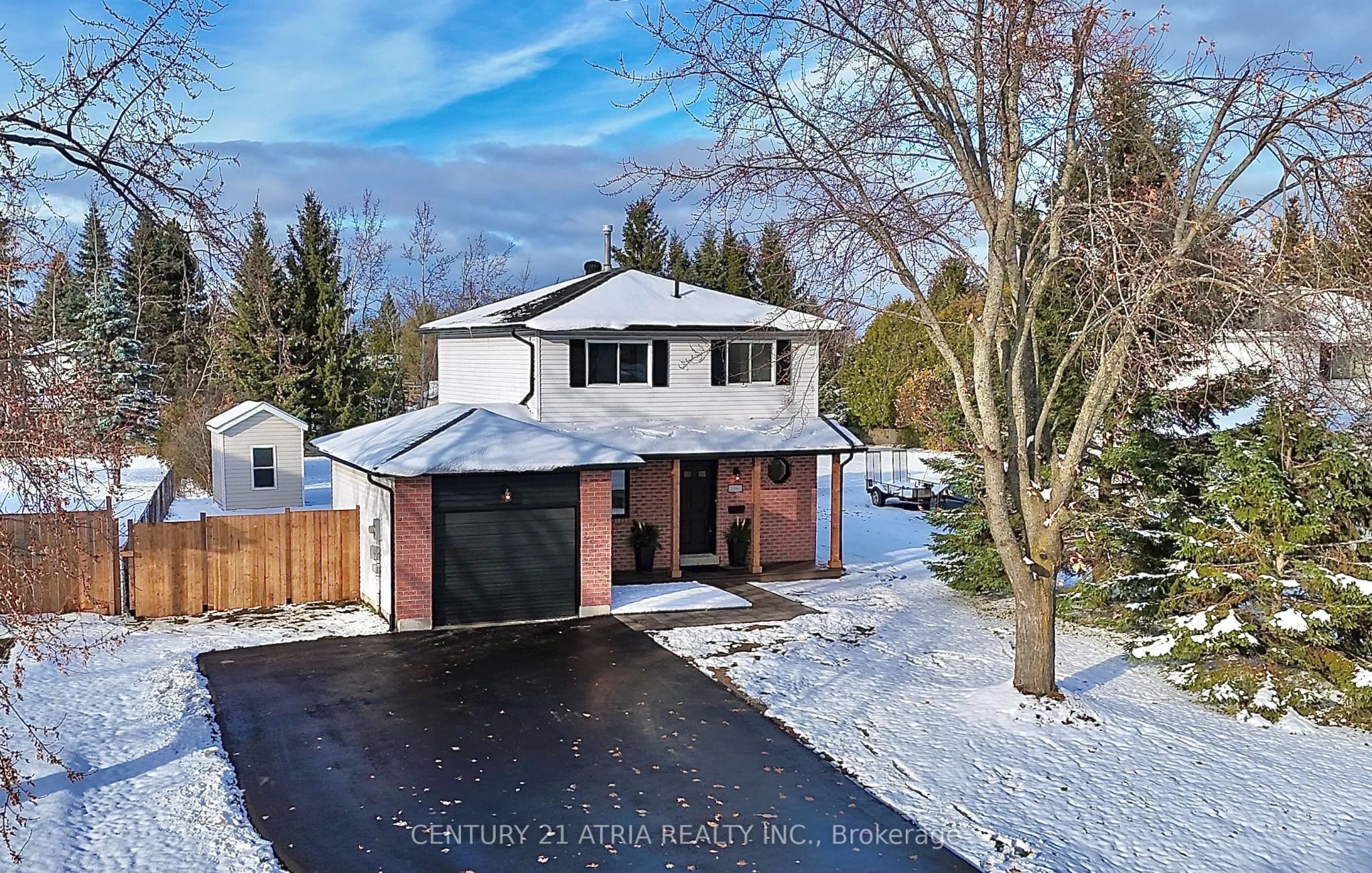 Detached 3 bedroom 2 bathroom at 2260 Lynn Street in Innisfil - MLS# N12593254