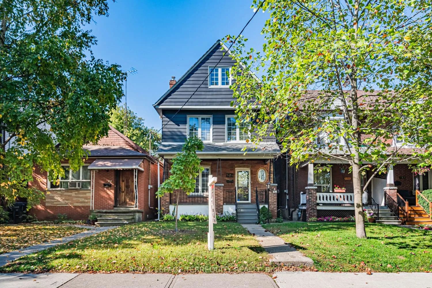 Detached 5 bedroom 3 bathroom at 578 Durie Street in Toronto - MLS# W12424357