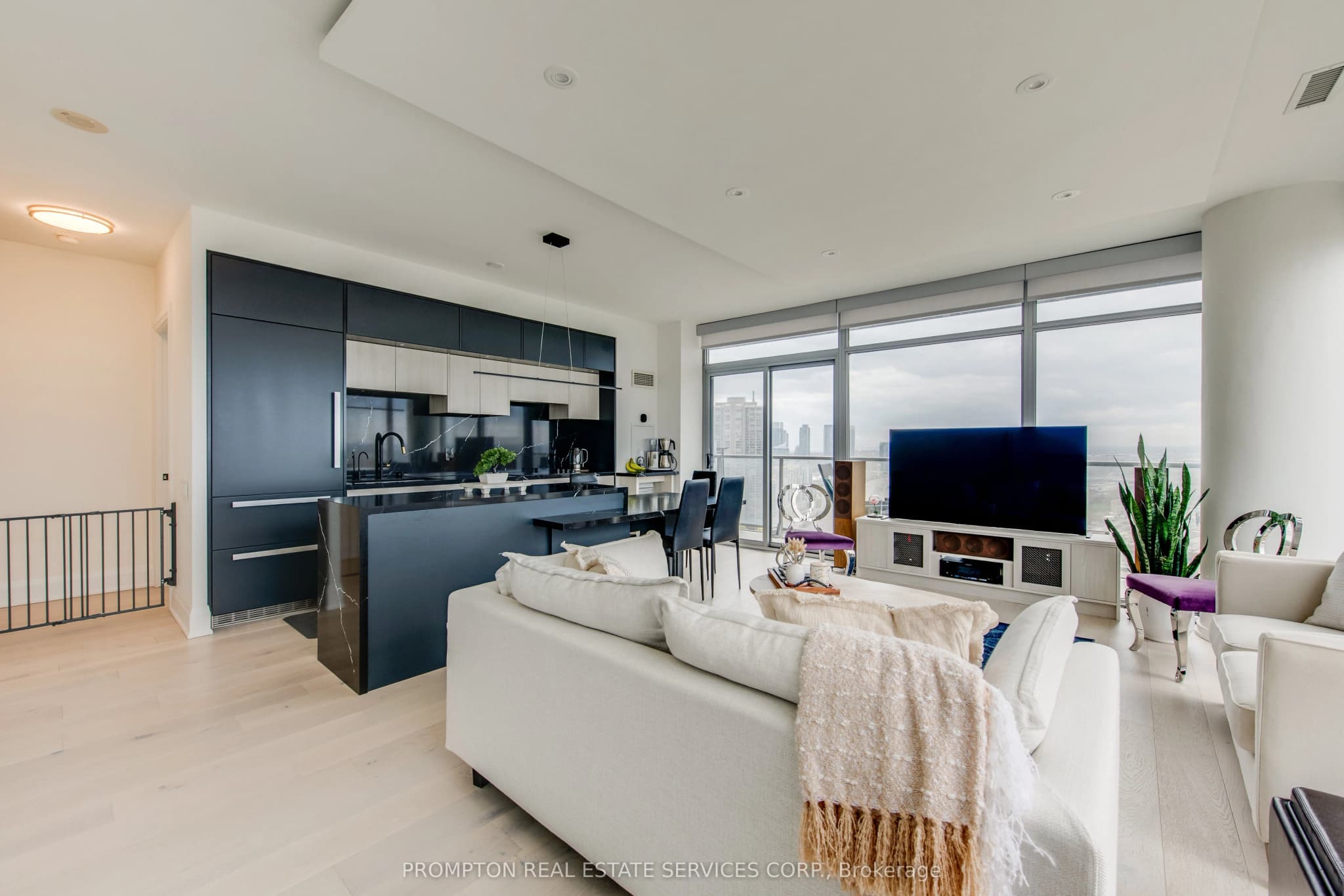 Condo Apartment 2 bedroom 2 bathroom at 105 The Queensway N/A in Toronto - MLS# W12559990