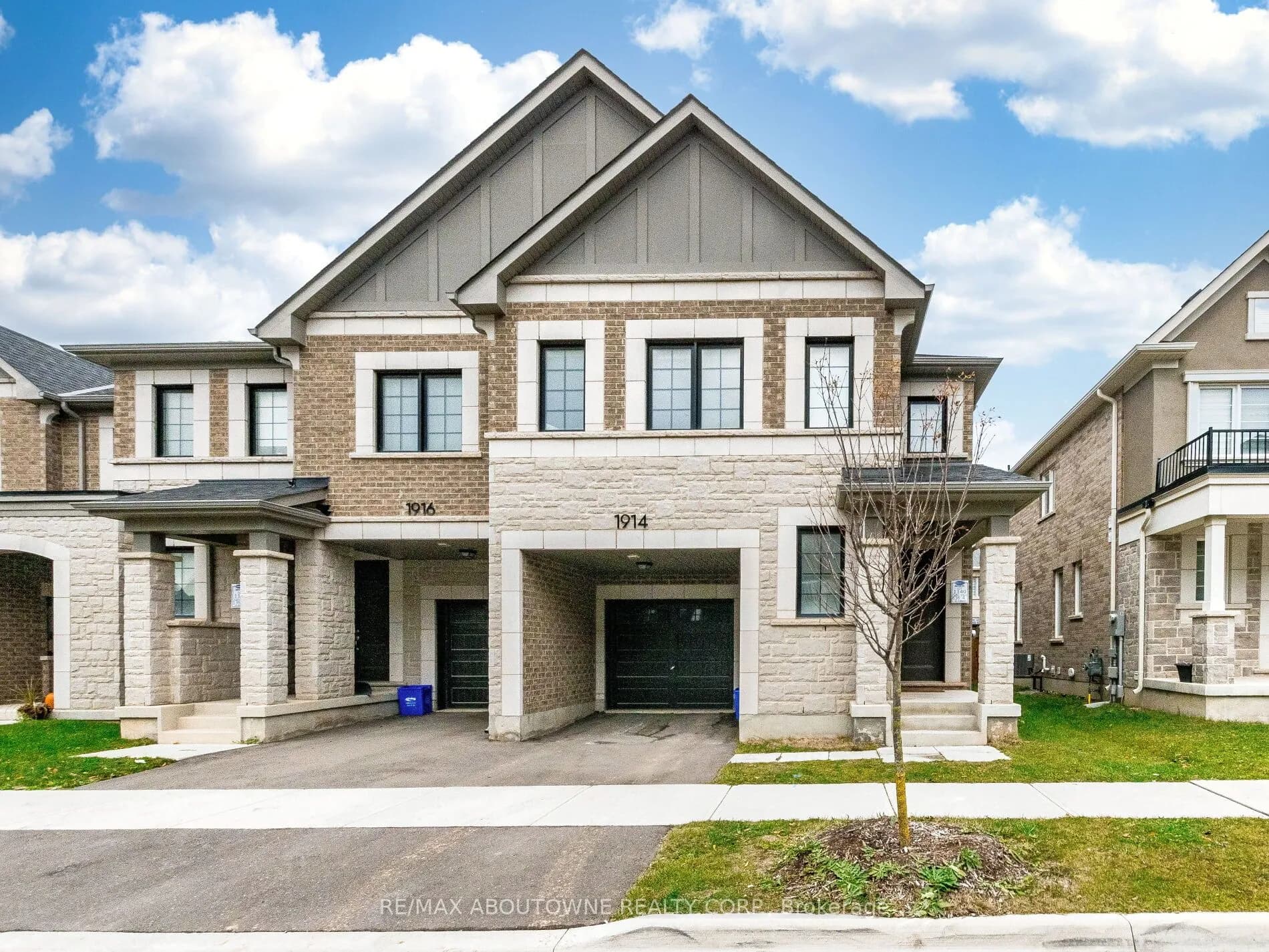 Att/Row/Townhouse 4 bedroom 3 bathroom at 1914 Thames Circle in Milton - MLS# W12560104