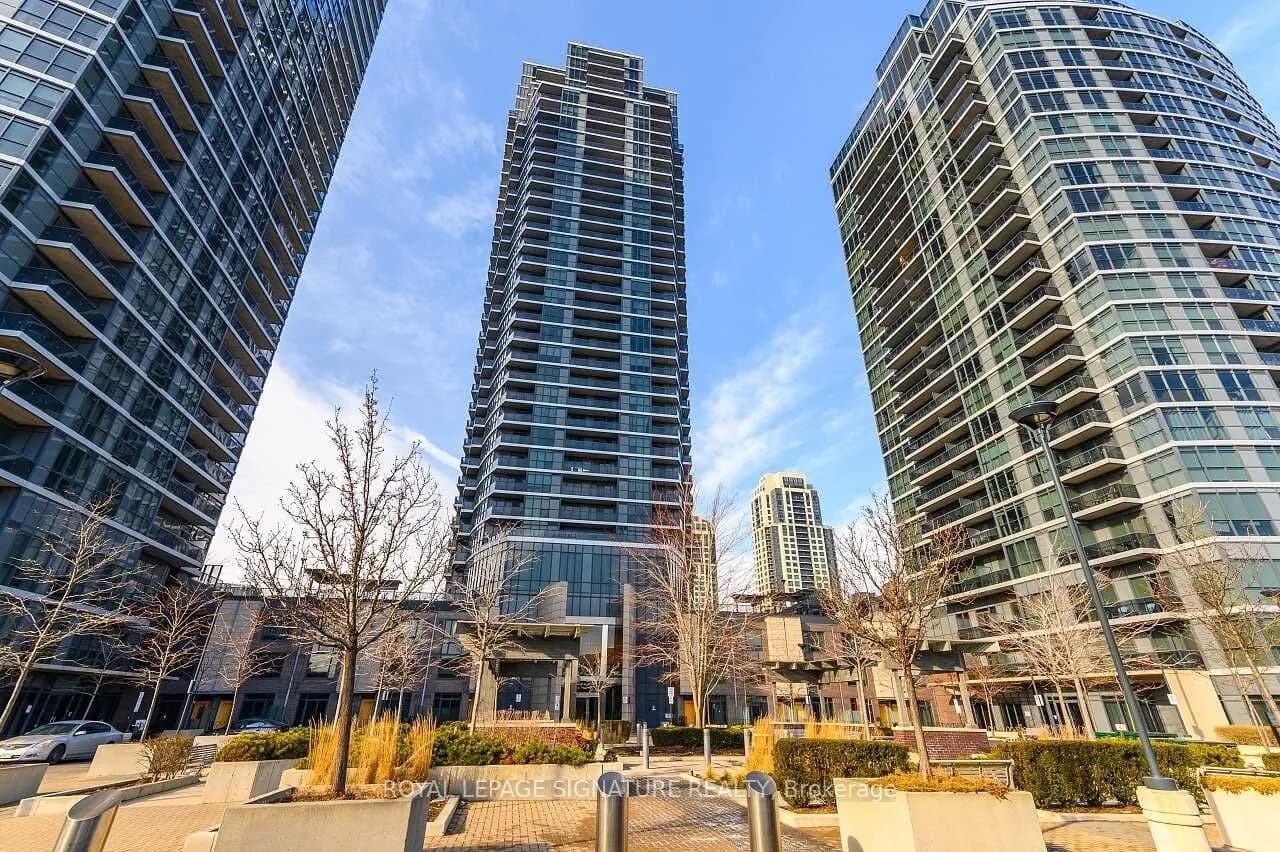 Condo Apartment 2 bedroom 1 bathroom at 5 Valhalla Inn Road in Toronto - MLS# W12584534