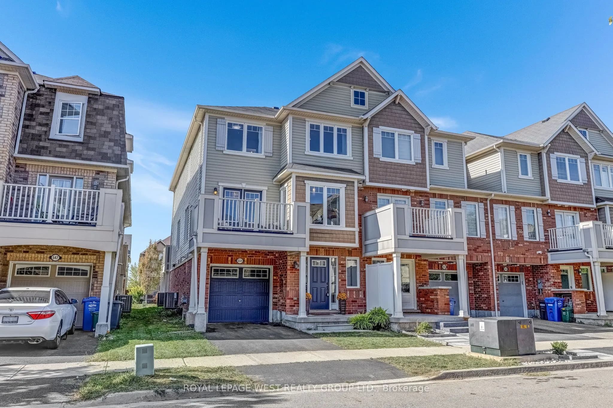 Att/Row/Townhouse 3 bedroom 2 bathroom at 551 Pharo N/A in Milton - MLS# W12593204