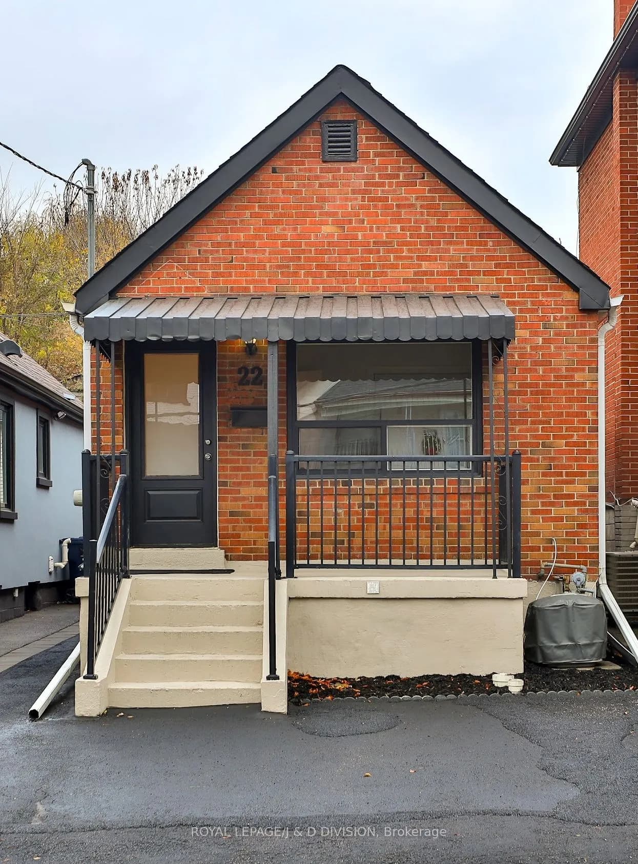 Detached 3 bedroom 2 bathroom at 22 Holmesdale Road in Toronto - MLS# W12593722