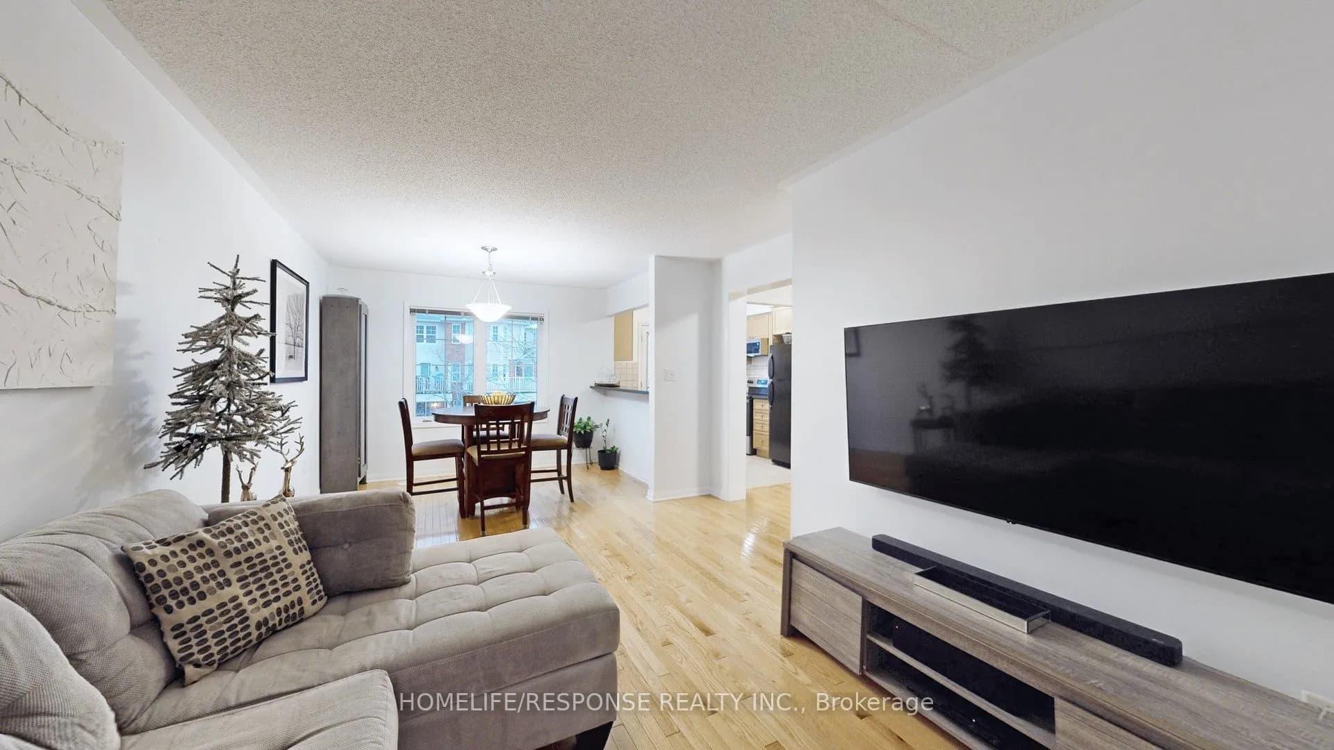 Att/Row/Townhouse 2 bedroom 2 bathroom at 931 Deverell Place in Milton - MLS# W12593894