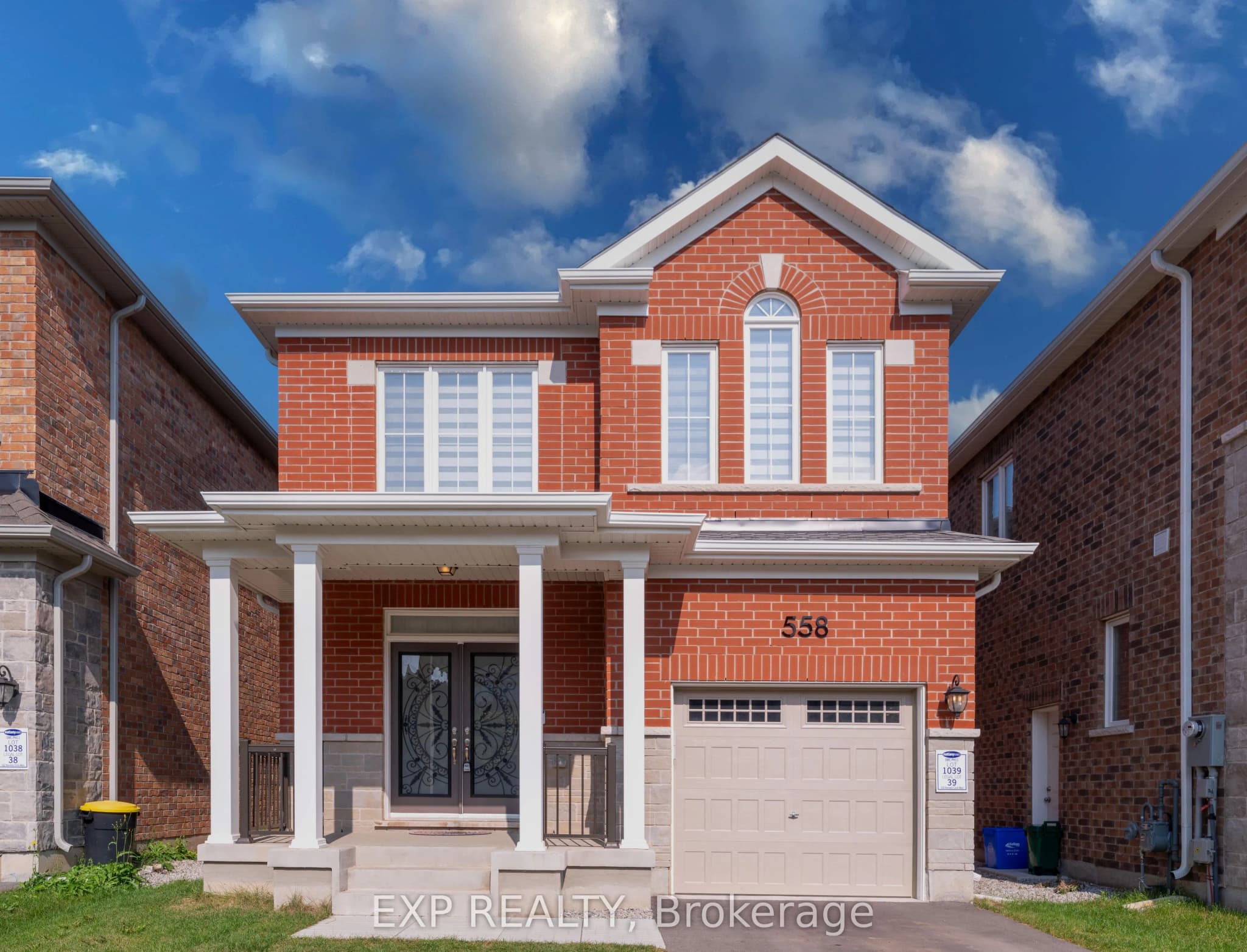 Detached 4 bedroom 3 bathroom at 558 Kennedy Circle in Milton - MLS# W12596266