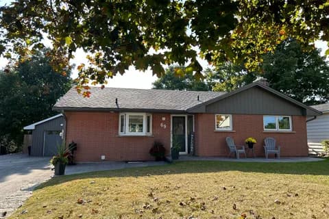 Detached 3 bedroom 2 bathroom at 69 Town Line in Orangeville - MLS# W8312048