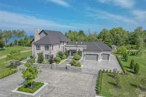 Detached 6 bedroom 5 bathroom at 79585 COTTAGE Drive in Central Huron - MLS# X10782262