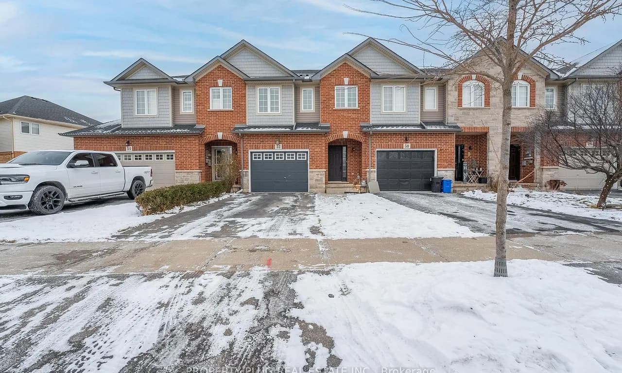 Att/Row/Twnhouse 3 bedroom 3 bathroom at 52 Dartmouth Gate in Hamilton - MLS# X11972210