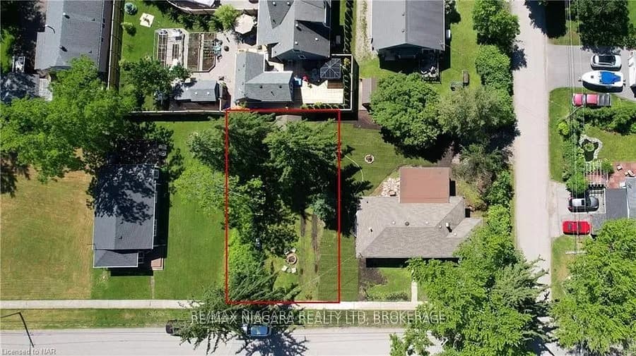 Vacant Land at 0 WESTWOOD Avenue in Fort Erie - MLS# X12594996